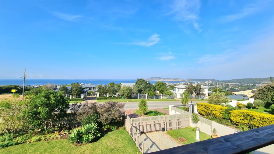 3 Bedroom Property for Sale in Upper Robberg Western Cape